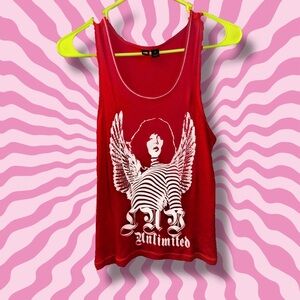 Super cute y2k graphic tank top!